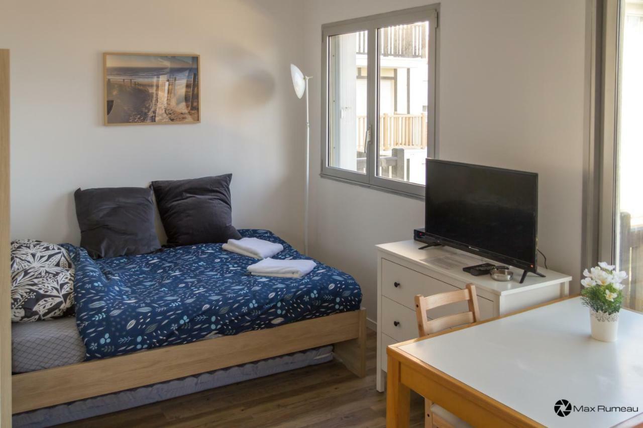 Studio Moderne Acces Plage, Piscine Et Tennis カブール エクステリア 写真